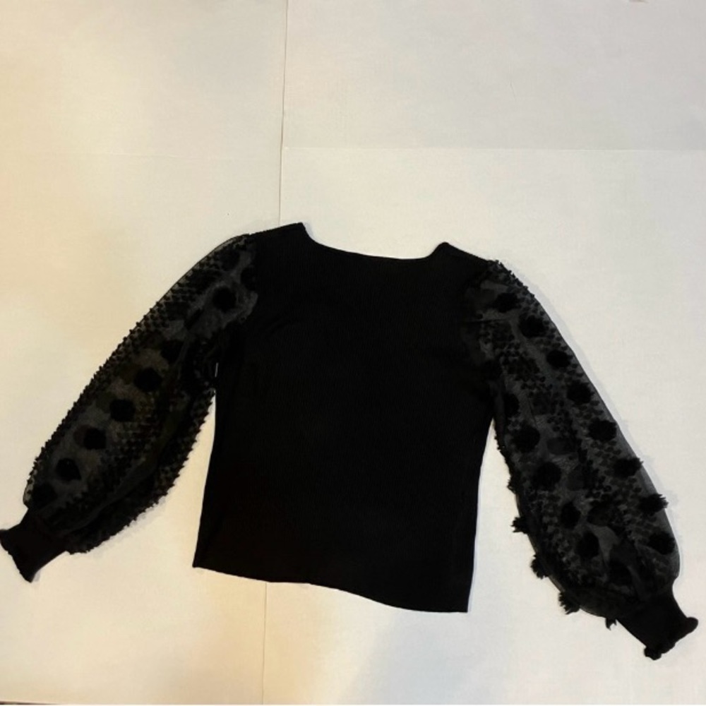 No boundaries black top with sheer sleeves Size XL - Picture 8 of 9